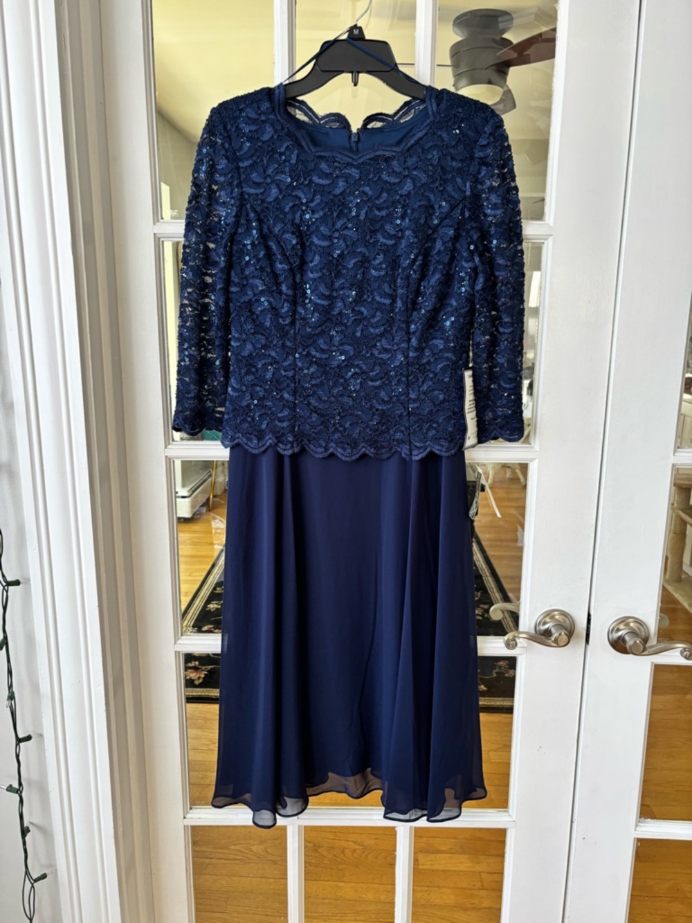NWT Alex Evenings Navy Lace & Chiffon Long Sleeve Evening Dress